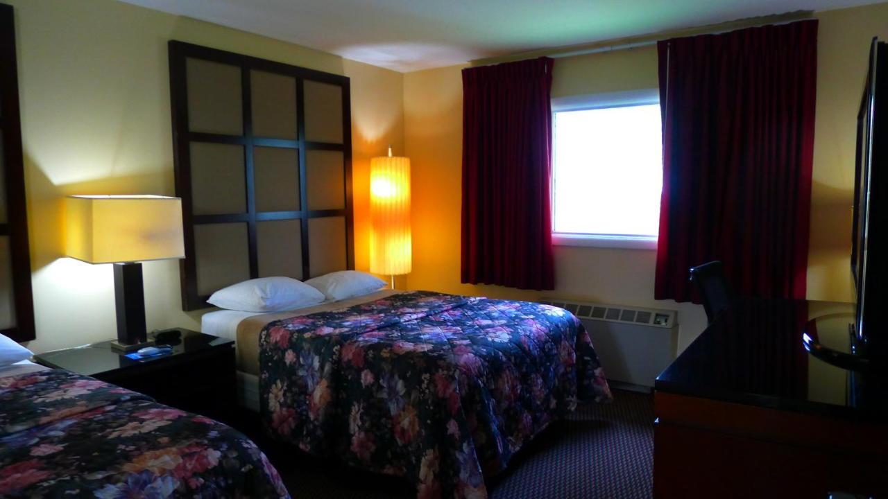Relax Inn Watertown Luaran gambar